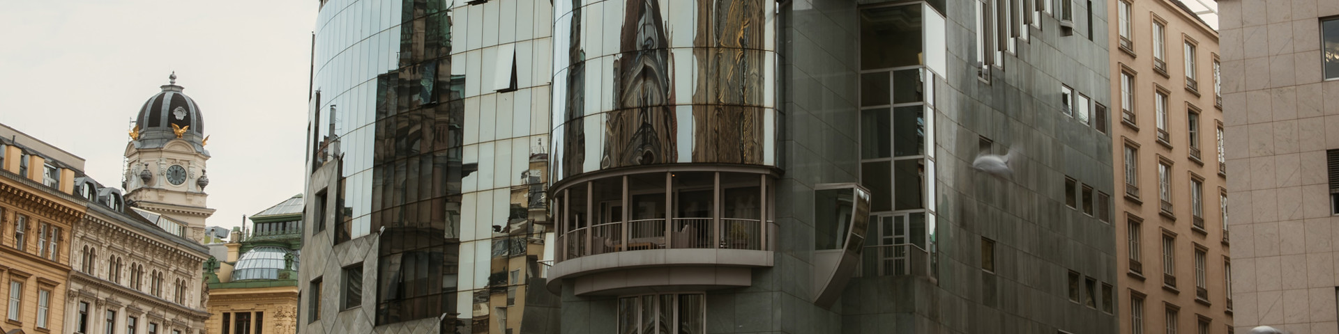 DO & CO Hotel Vienna01